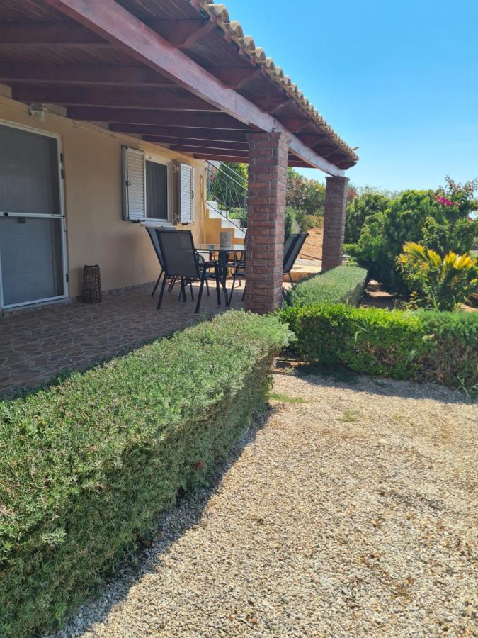 Guesthouse Petrothalassa Pórto Héli Kültér fotó